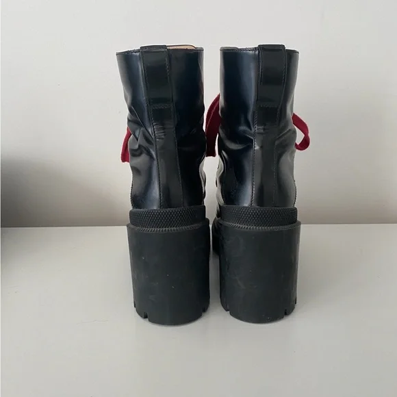 Gucci Women’s Trip Leather Booties With Red Laces